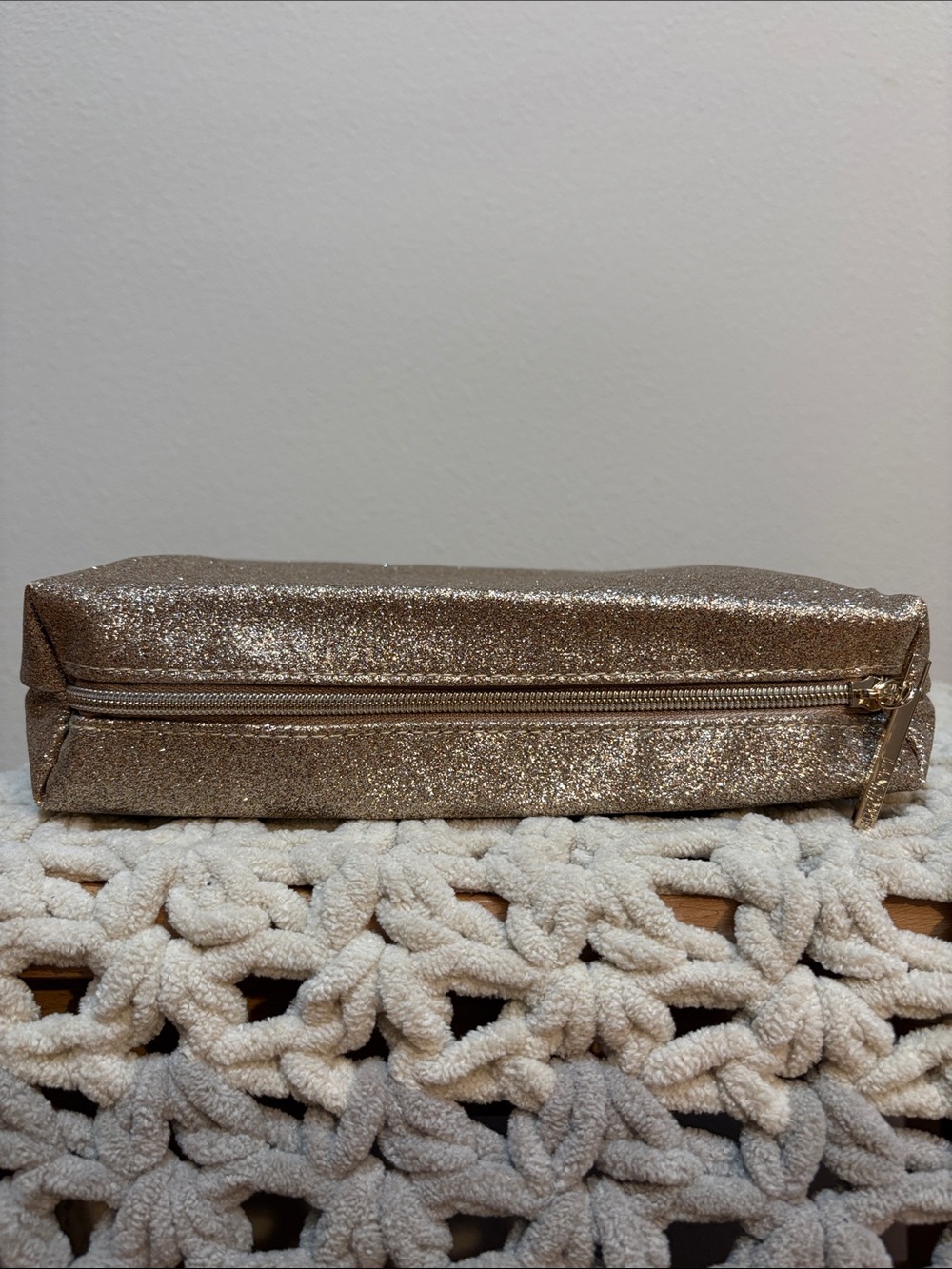 Lancome Glitter Zip Cosmetic Pouch - Gold - Picture 5 of 12
